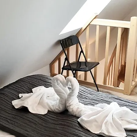 Apartment Pod Brzozami Kolo Brzegu Podczele Kolobrzeg