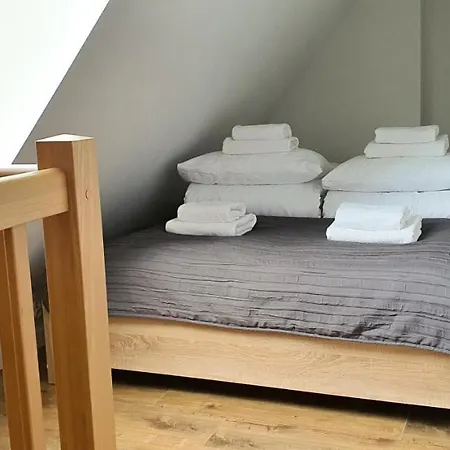 Pod Brzozami Kolo Brzegu Podczele Apartment *